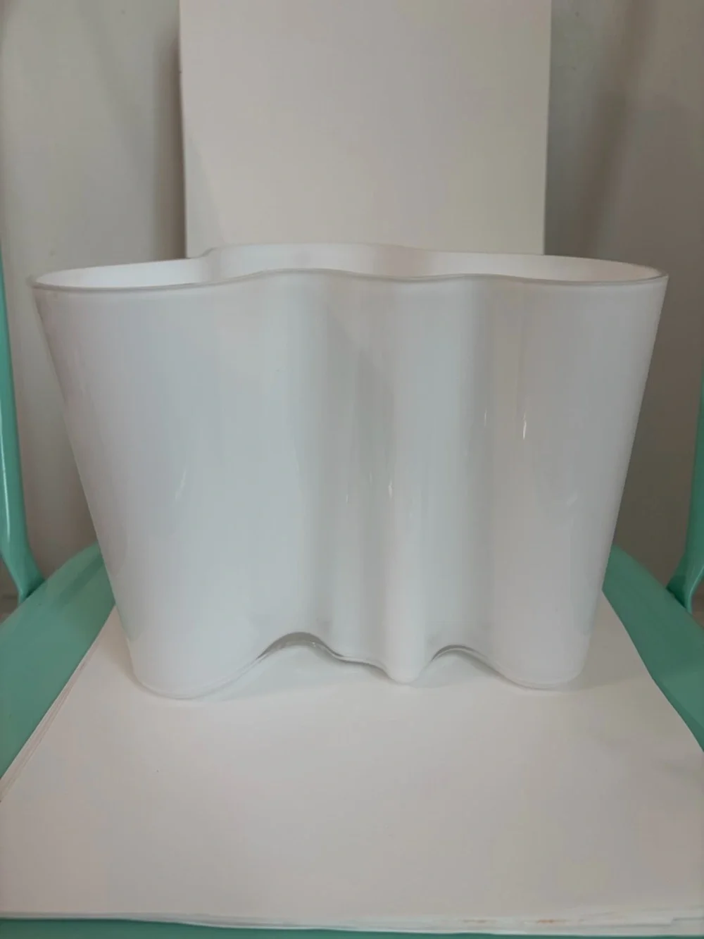 Alvar Aalto Iittala Savoy Signed White Art Glass Mid Century Modern Vase 6.25”H